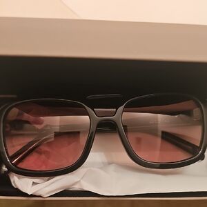 VEHLA Black and Brown Sunglasses